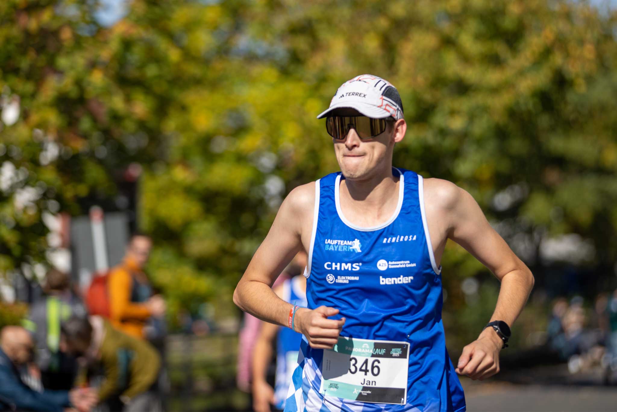Jan Kundörfer erreicht bei der Wiesent Challenge 2025 den fünften Platz und sichert die Teamwertung. Foto: Matthias.K Photography