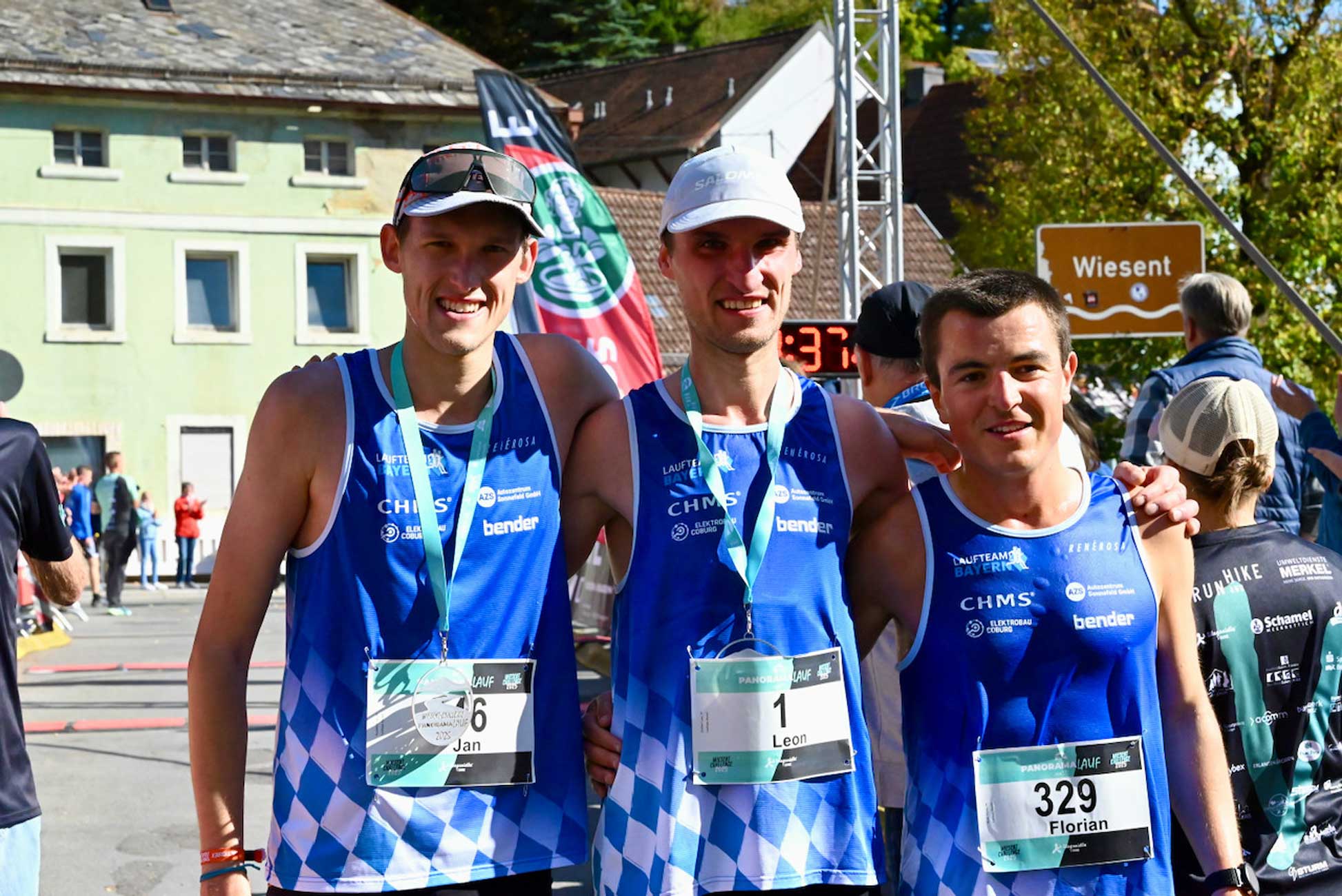 Jan Kundörfer, Leon Schübel und Florian Koch nach ihrem großartigen Lauf, Foto: Martin Kolb